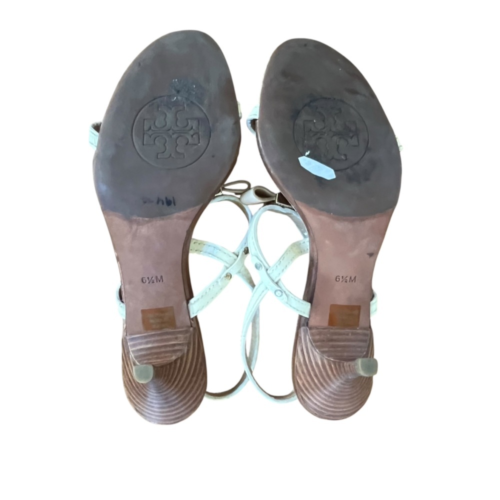 Tory Burch Tan Strappy Heels with Bow - Picture 4 of 12